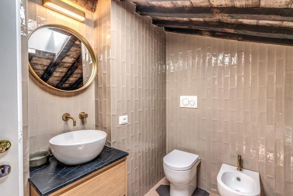 Apartment Cisterna 9 *